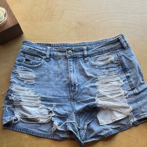 American Eagle Outfitters Light Blue Distressed Mom Shorts